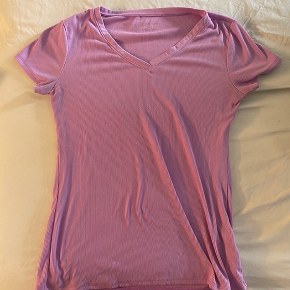 Lavender Top - Picture 1 of 1